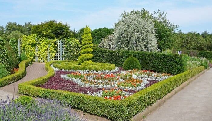 Golden Acre Park